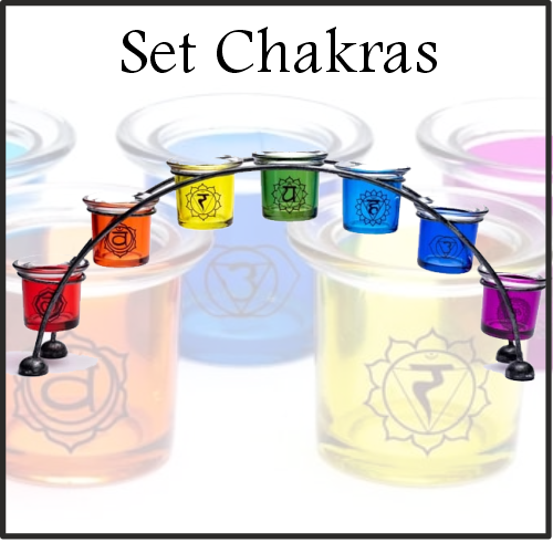 Set Portavelas Artesanal 7 Chakras, comprende siete portavelas de los chakras con una hermosa estructura en arco. Elegante y decorativo.