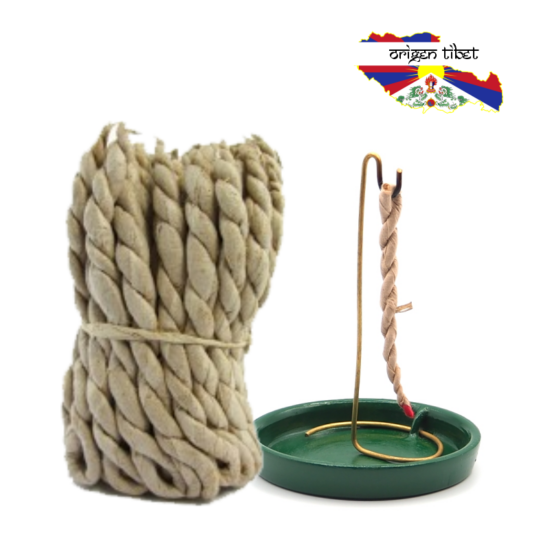 El incienso de cuerda es una de las formas más antiguas y bellas del incienso tradicional budista tibetano. Elaborados con diferentes hierbas naturales nepalíes