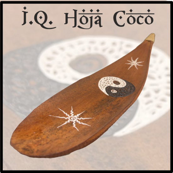 Incensario natural de hoja de Coco, pintado a mano. Ideal para trabajar inciensos en formato varillas. Grande, práctico y decorativo. ARTESANIA INDIA.